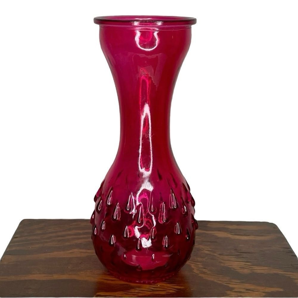 Greenbrier International Textured Pink Strawberry Glass Vase